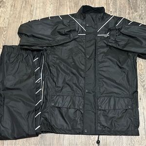 Triumph Motorcycle Rain Jacket & Rain Pants Size SMALL